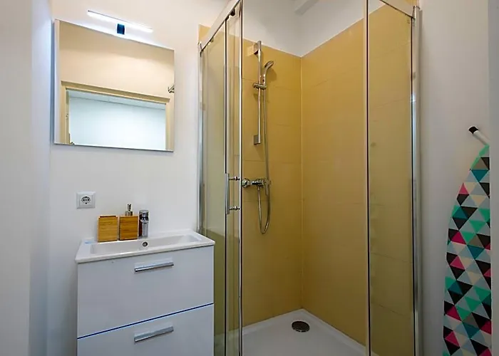 Aparthotel Livin - T75a